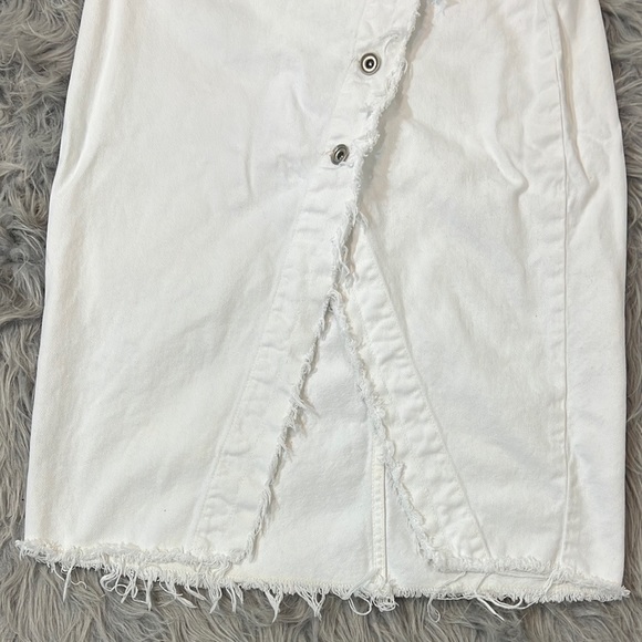 ZARA WHITE SKIRT SIZE S - Picture 3 of 13